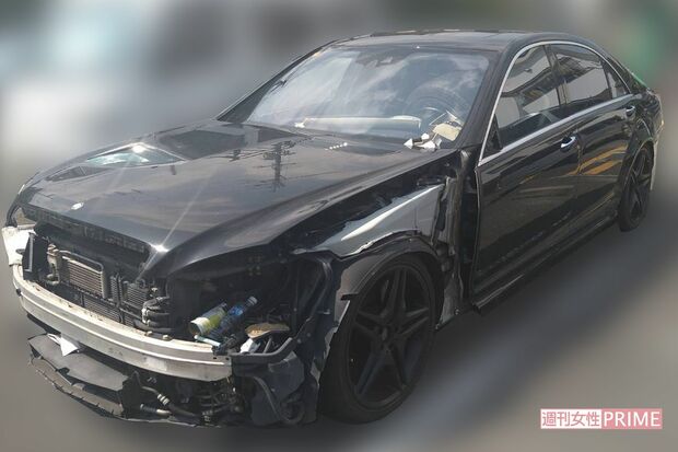 平井凛太郎容疑者の所有する黒ベンツはなぜかボコボコになっていて…