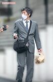 囲碁の仕事を終えて帰宅する父・宮沢吾朗九段に、さかなクンのことを聞くと