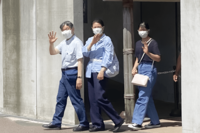 栃木県・那須御用邸で静養の天皇ご一家、動物とのふれあいに“トトロ展”貸切の奔放ステイで大満喫「国民と…