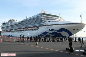 必要な検査を受けずに下船した乗客がいたことも問題に