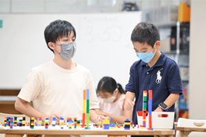 建築家になりきる！？小学生に仕事を教える塾　撮影／渡邉智裕