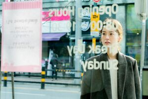 公開中『82年生まれ、キム・ジヨン』(C)2020LOTTEENTERTAINMENTAllRightsReserved.