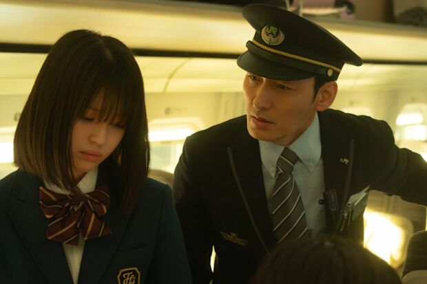 Netflix『新幹線大爆破』の1シーン(公式サイトより)