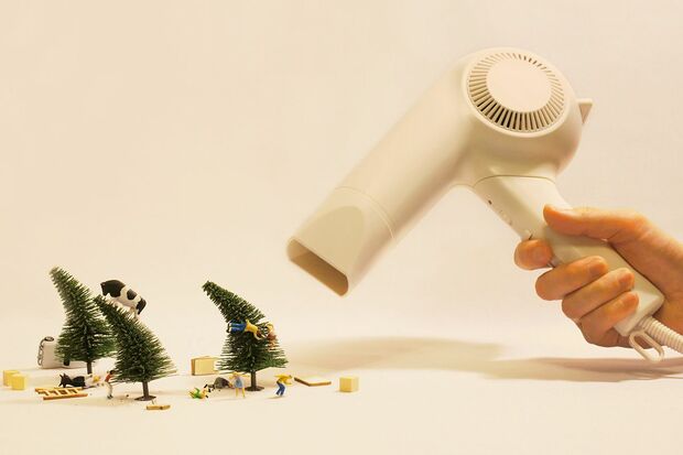 「今世紀最強の春一番」（C）Tanaka Tatsuya（MINIATURE CALENDAR）