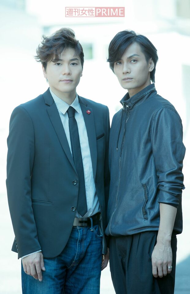 左から佐藤隆紀、加藤和樹　撮影／伊藤和幸