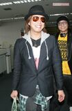 2007年5月、香取慎吾とともにカンヌへ向かう木村拓哉