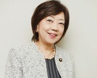 日本初女性知事「女性だからという苦労繰り越したくない」