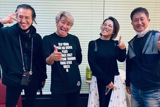 ものまね芸人の神無月、ミラクルひかるとステージを堪能した大沢樹生、隣にはマッチの姿も（大沢のインスタグラムより）