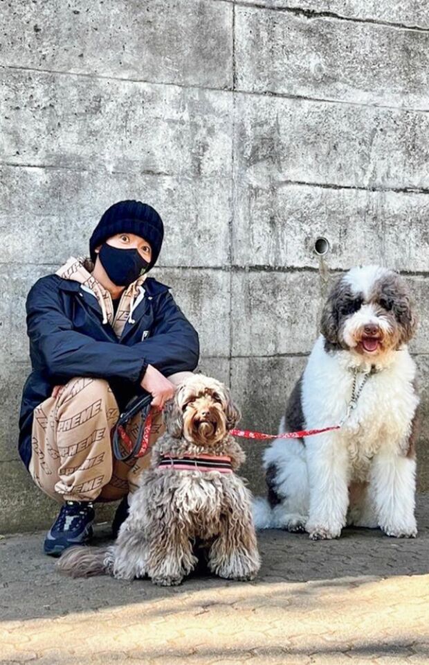 冬の“さんさん”コーデ。総柄スウェットをここまで着こなせるのは天才（木村拓哉のインスタグラムより）