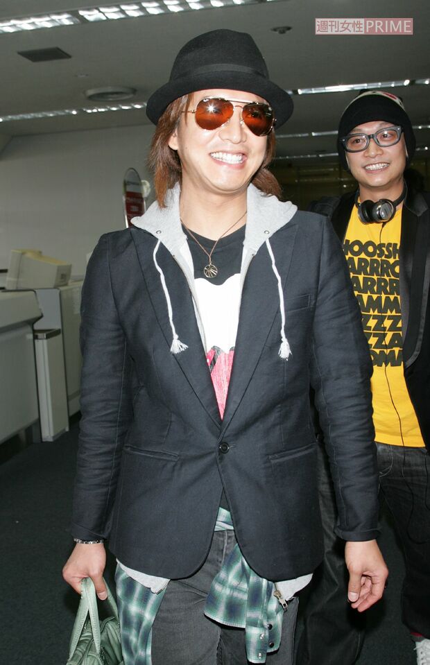 2007年5月、香取慎吾とともにカンヌへ向かう木村拓哉