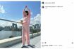 賛否となった広末涼子の全身“ピンク”コーデ(本人インスタグラムより)