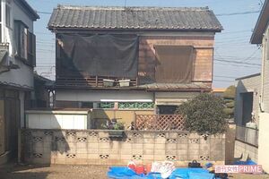 事件現場となった柿本知香容疑者らが住んでいた一軒家
