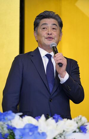 2026年10月15日、中日ドラゴンズ監督就任に伴い、名古屋市内のホテルで会見の臨んだ工藤公康氏　写真／共同通信社