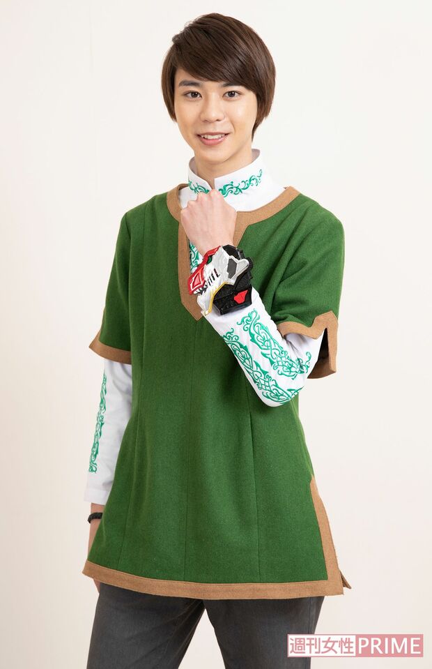 リュウソウグリーン／トワ役　小原唯和