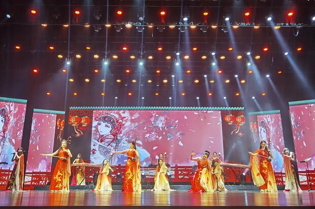 中国の音楽グループ・女子十二楽坊