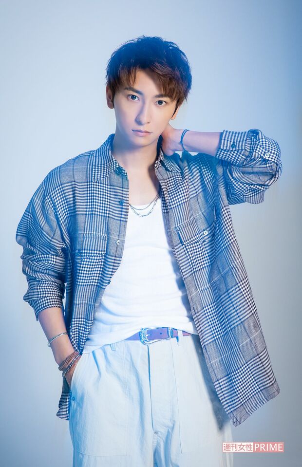 與真司郎（AAA）撮影／矢島泰輔