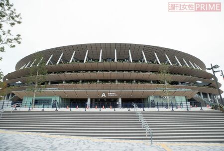 デザインの白紙撤回、見直し案ができるも着工が1年以上遅れた新国立競技場も完成したが、評判は……