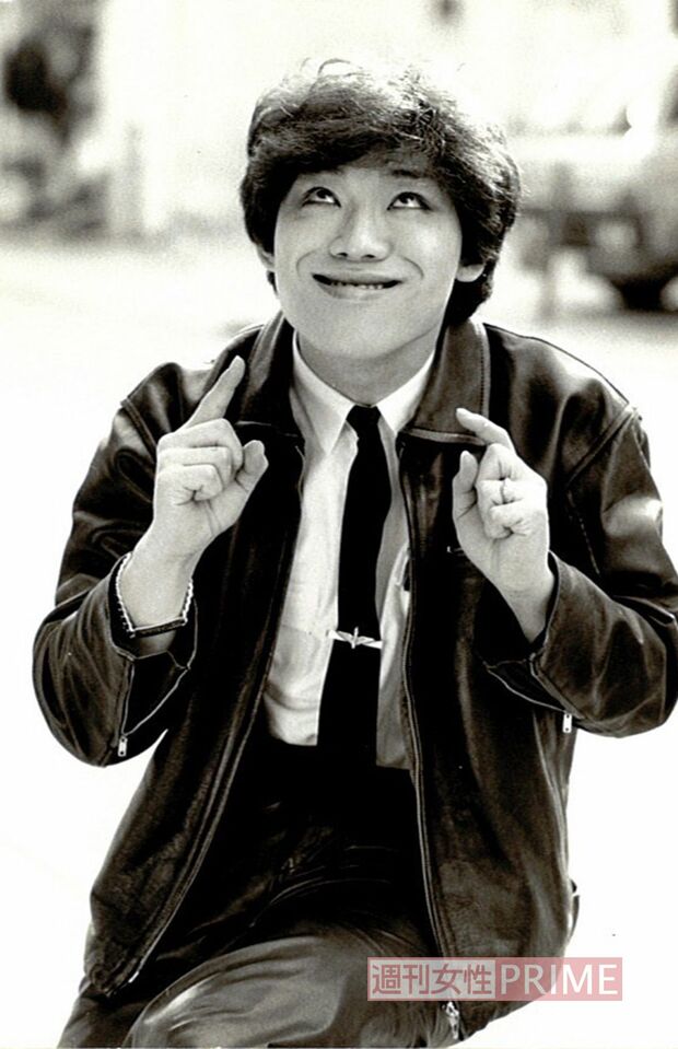 デビューしたてのころのコロッケ。その当時には珍しい、メイクをしていることも話題となった