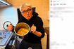 パーカーを着て料理をする様子を公開した松重豊（本人インスタグラムより）