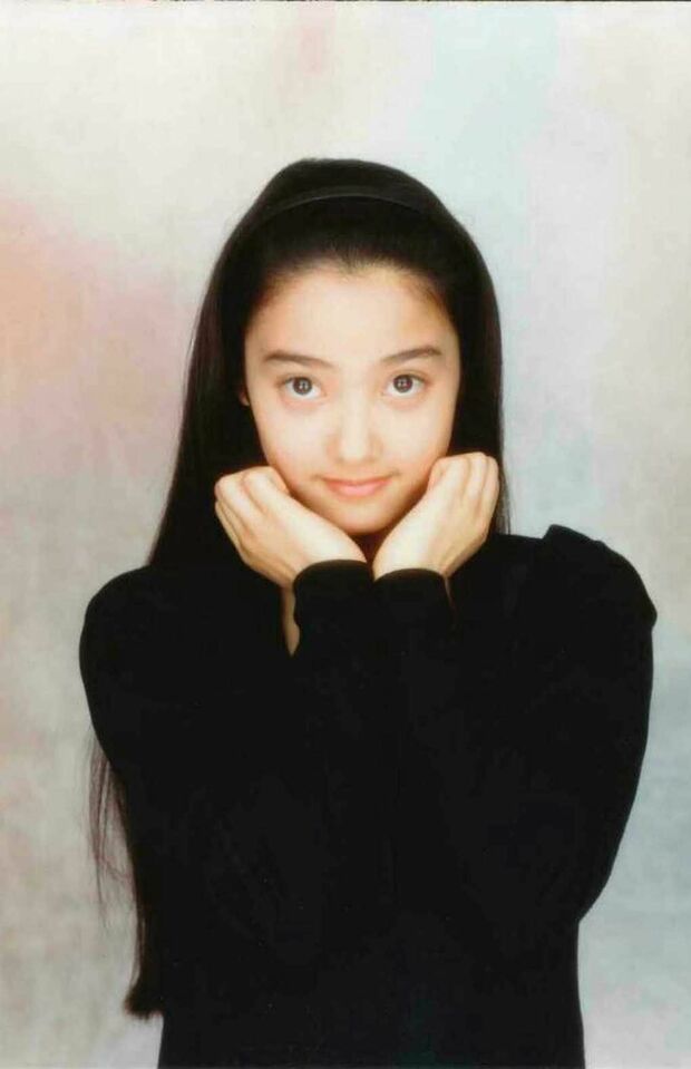 美少女としてデビューした当時の中山エミリ（事務所提供）