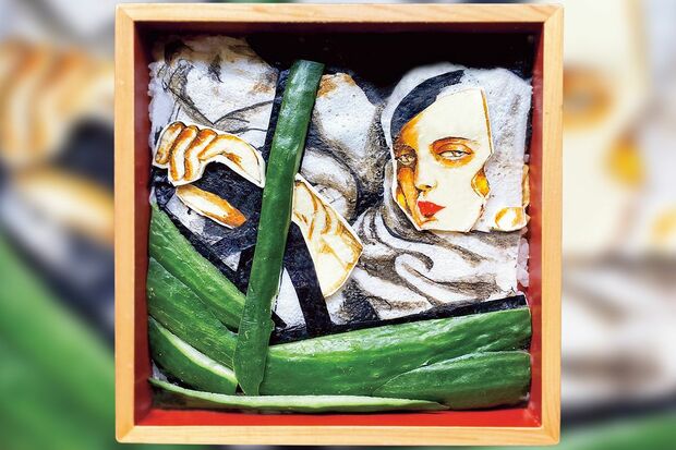 『贅沢は素敵だ!!弁当』タマラ・ド・レンピッカの下にはちらし寿司が