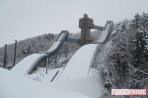 白馬ジャンプ競技場は長野五輪ゆかりの場所。暁斗少年はここで自分の実力を試していた