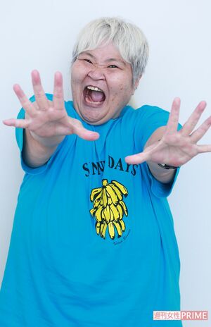 メイクをしていないと、朗らかな表情が多いダンブ松本　撮影：森田晃博