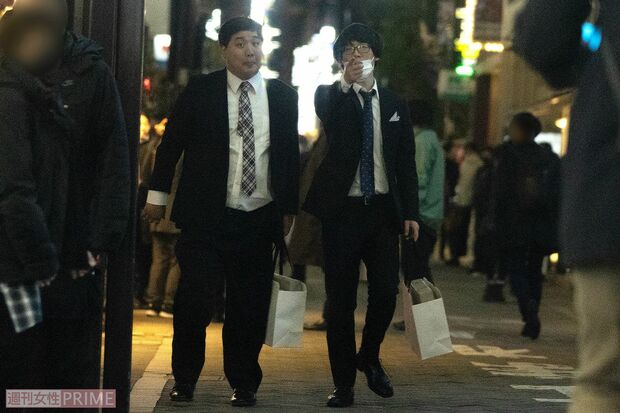 空気階段・水川かたまり結婚式　チャンネル登録者数100万人を超える『ガーリィレコードチャンネル』の太郎ちゃん(左)とガーリィレコードフェニックス(右)