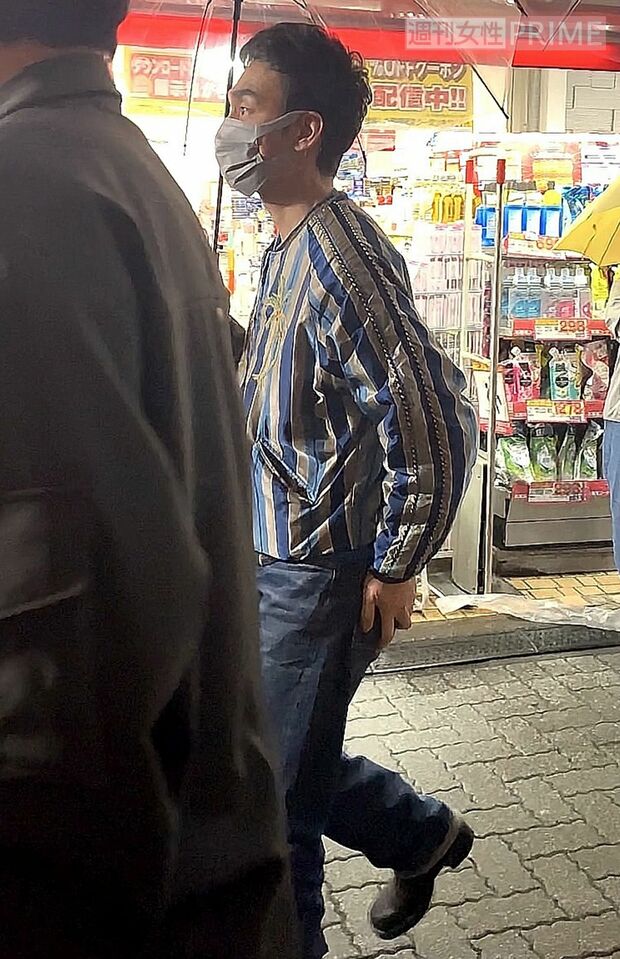 高円寺ロケ中の草なぎ剛