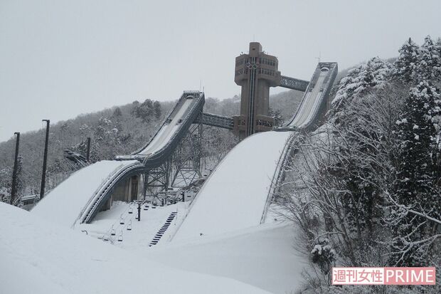 白馬ジャンプ競技場は長野五輪ゆかりの場所。暁斗少年はここで自分の実力を試していた