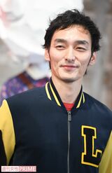 草なぎ剛は「3人で映画っていうのも今までなかったこと。今回でしか集まれないキャスト、監督なので、その化学反応が見せられれば！」　撮影／高梨俊浩