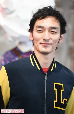 草なぎ剛は「3人で映画っていうのも今までなかったこと。今回でしか集まれないキャスト、監督なので、その化学反応が見せられれば！」　撮影／高梨俊浩