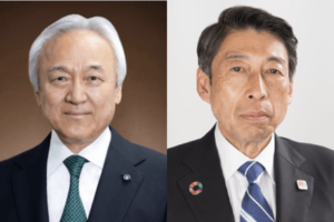 “福岡県議会のドン”こと、蔵内勇夫議長（議会の公式サイトより）と服部誠太郎知事（全国知事会サイトより）