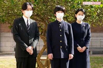 【期間限定】 悠仁さま、キャンプファイヤーで「名曲」を合唱！筑附恒例2泊3日 小物
