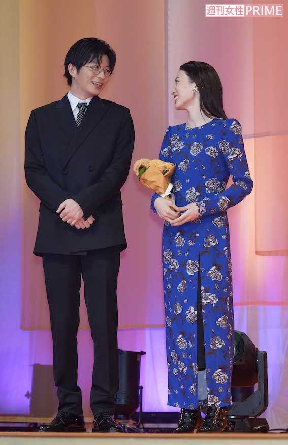 映画『そして、バトンは渡された』で初共演を果たした田中圭と永野芽郁(2021年10月5日、『週刊女性』写真班撮影)