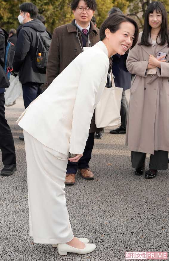 国会に初登院した藤田ひかる氏