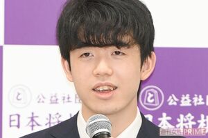 第91期ヒューリック杯棋聖戦5番勝負第1局終了後会見の藤井聡太（'20年6月）