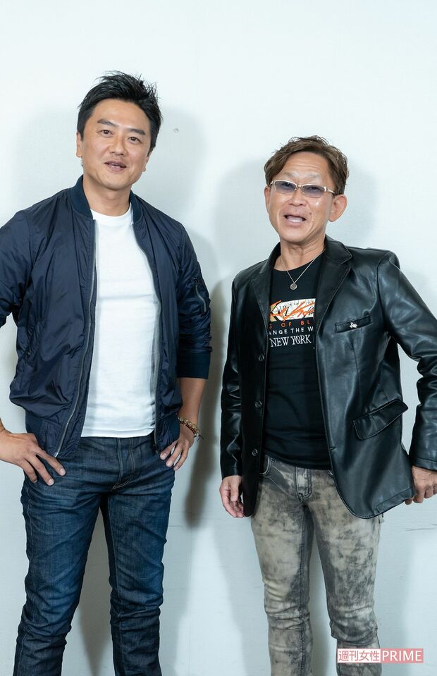 原田龍二と、個人事務所の社長兼マネージャーである森卓一さん　撮影／佐藤靖彦