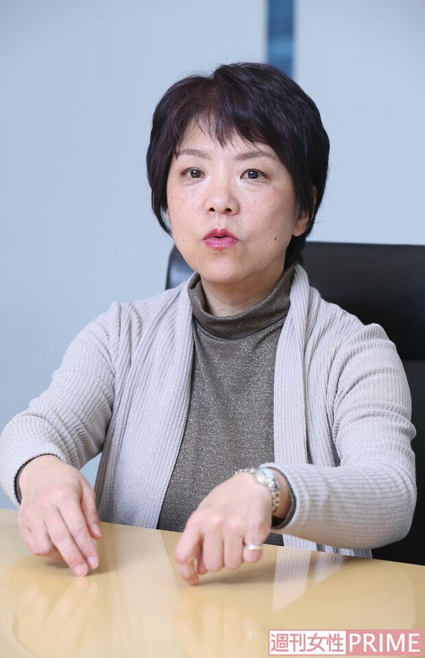 畠中恵　撮影／吉岡竜紀