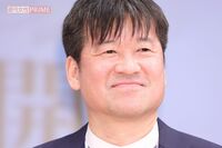 宮沢りえ主演舞台『そのいのち』千秋楽後に「心地よい酔いだ」脚本務めた佐藤二朗の“ご機嫌ほろ酔い姿”を…