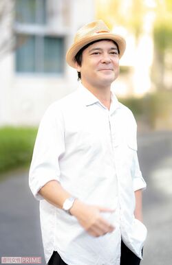 川平慈英　撮影／佐藤靖彦