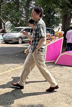 悠仁さまが通う、筑波大学附属高校の文化祭に来場された秋篠宮ご夫妻(来場者提供)