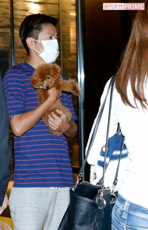 『週刊女性』の直撃に美雪との交際について堂々と答えた（'14年10月）