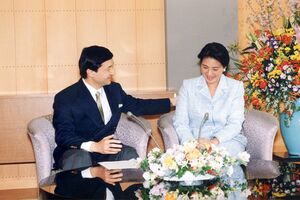 2002年4月、雅子さま母親になって初めての記者会見（写真／宮内庁提供）