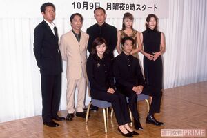 '00年の制作発表会見。人気の高さから〝ラブコメの最高傑作〟との声も