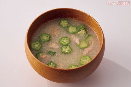 ツナとオクラのごまみそ汁