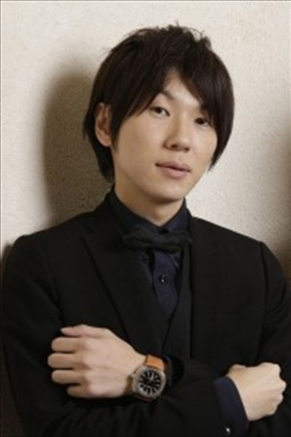  社会学者。現代の若者にまつわる本を多く記し、代表作『絶望の国の幸福な若者たち』（講談社）で大きな反響を呼ぶ。近著に、母親や子どもだけでなく社会を救うような少子化対策を論じた、『保育園義務教育化』（小学館）がある