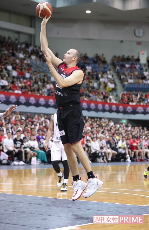 アメリカ出身から帰化　日本バスケ界の救世主　ニック・ファジーカス　撮影／高梨俊浩、吉岡竜紀、齋藤周造