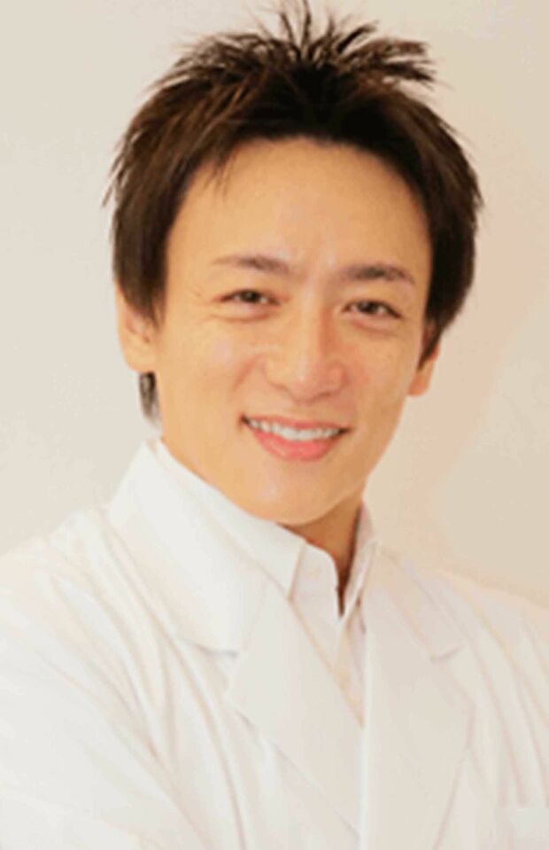 木島豪先生　東京医科大学病院循環器内科へ入局後、2008年に医療法人社団EPICDAY東京メディカルクリニック平和台駅前病院の院長に就任。老化防止と体質改善を行う治療法に着目し、内科、皮膚科などの一般診療を主に行いながら、予防医療を目的としたアンチエイジング内科を併設。メディアなどでも活躍中。