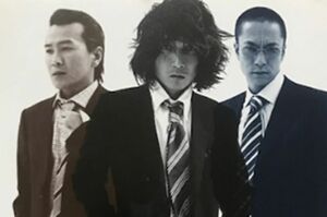 BLANKEY JET CITYの’98年のヒットシングル『赤いタンバリン』のCDジャケット